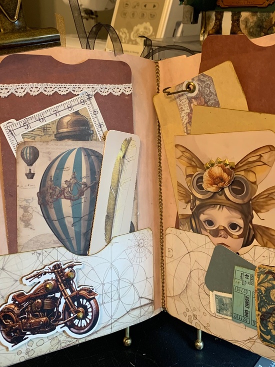 Junk Journal Art Journal - Picture 10 of 13